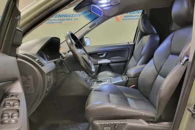 Volvo XC90 (2006) thumbnail 5
