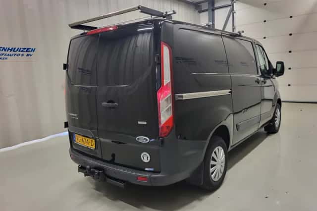 Ford Transit Custom (2013) thumbnail 3