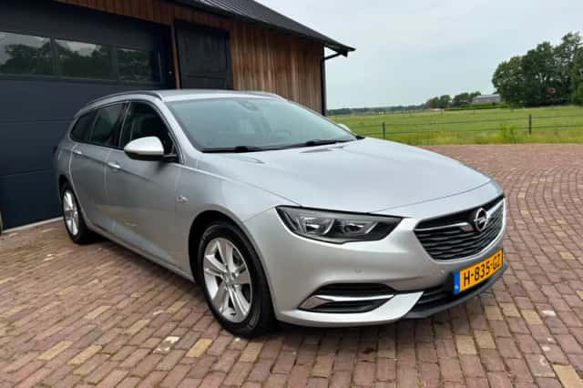 Opel Insignia (2020) thumbnail 3