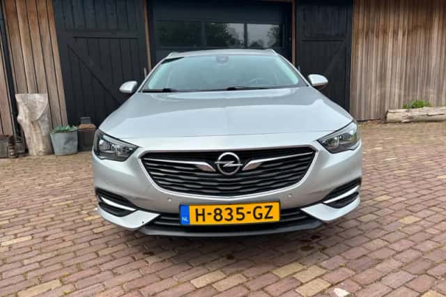 Opel Insignia (2020) thumbnail 4