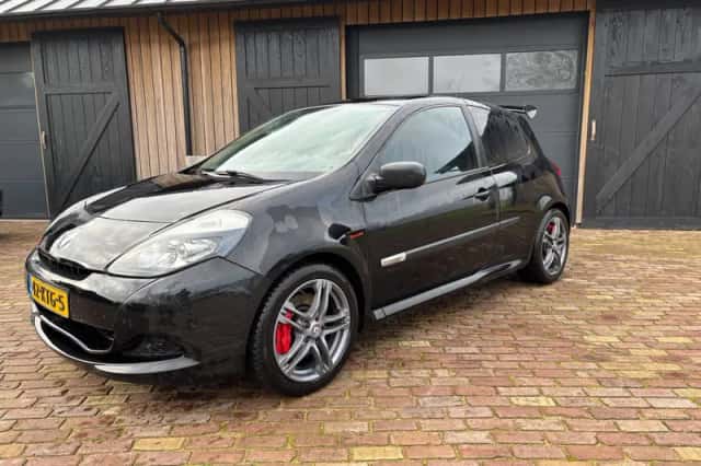 Renault Clio (2010) thumbnail 1