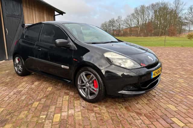 Renault Clio (2010) thumbnail 4