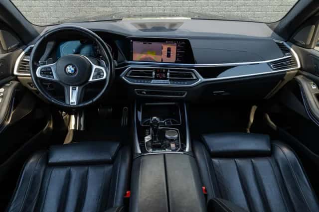 BMW X7 (2020) thumbnail 4