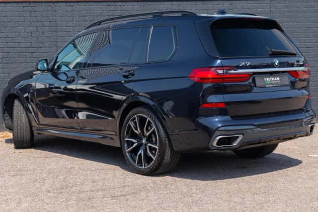 BMW X7 (2020) thumbnail 5