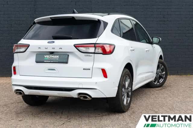 Ford Kuga (2022) thumbnail 3