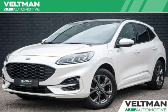 Ford Kuga (2022) thumbnail 1
