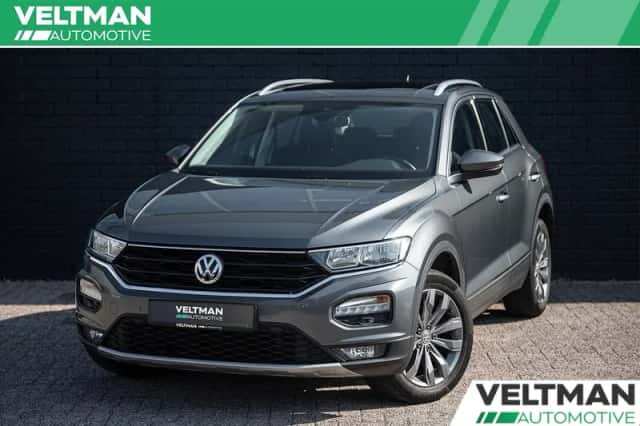 Volkswagen T-Roc (2020) thumbnail 1
