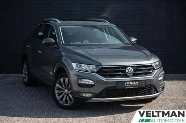 Volkswagen T-Roc (2020) thumbnail 2