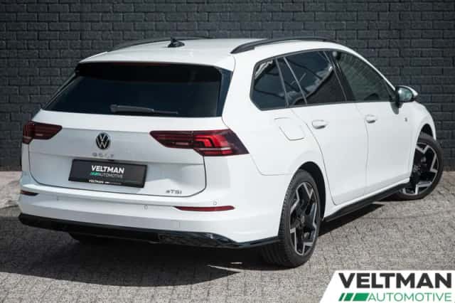 Volkswagen Golf (2025) thumbnail 3