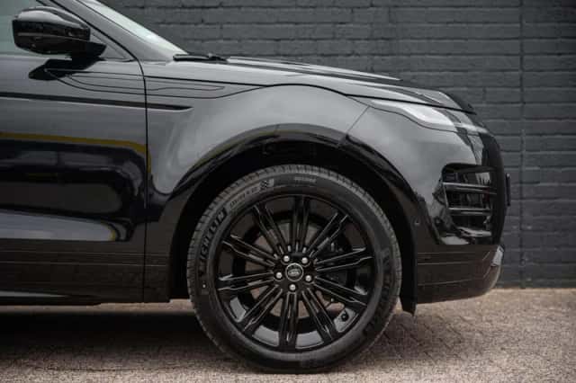 Land Rover Range Rover Evoque (2026) thumbnail 6