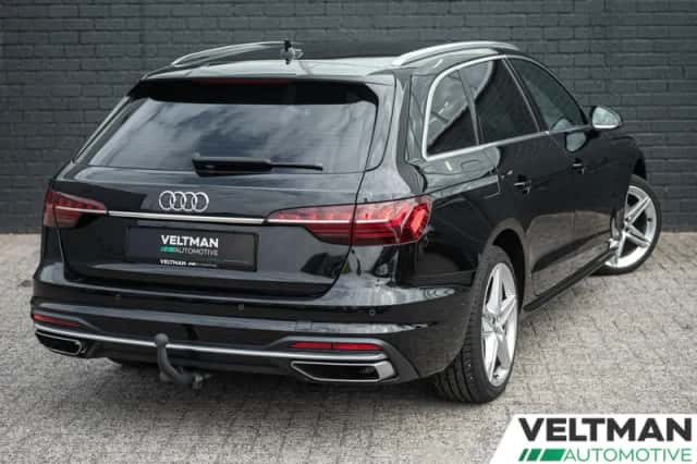 Audi A4 (2020) thumbnail 3
