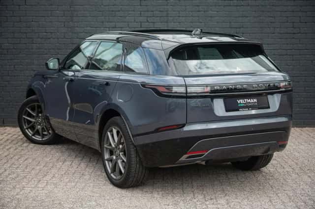 Land Rover Range Rover Velar (2023) thumbnail 6