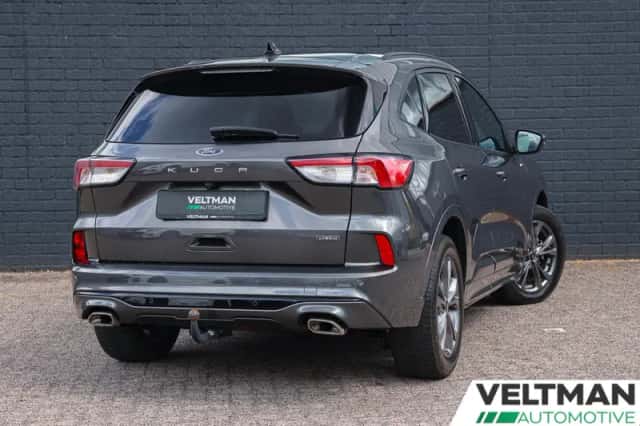 Ford Kuga (2022) thumbnail 3