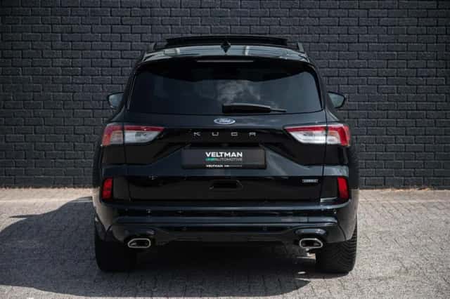 Ford Kuga (2022) thumbnail 6