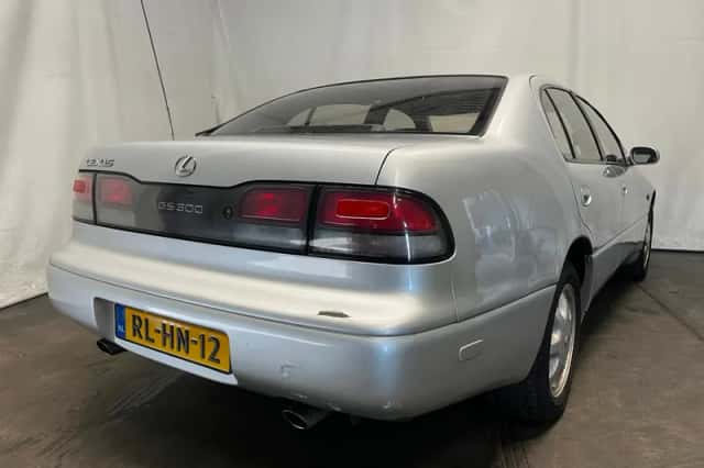 Lexus GS (1997) thumbnail 1