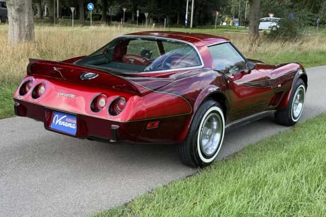 Chevrolet Corvette (1978) thumbnail 5