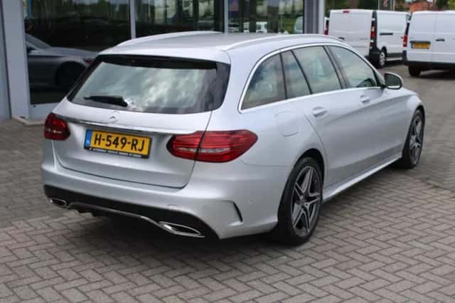 Mercedes-Benz C-Klasse (2020) thumbnail 4