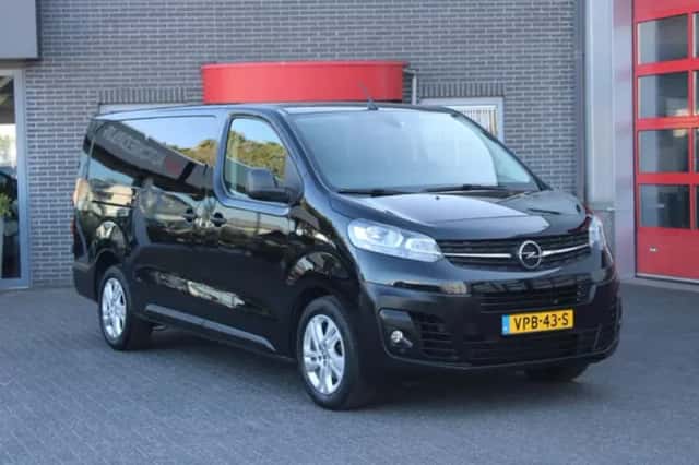 Opel Vivaro (2022) thumbnail 1
