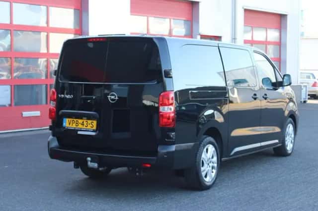 Opel Vivaro (2022) thumbnail 4