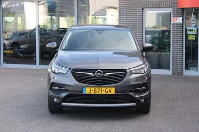 Opel Grandland (2020) thumbnail 2
