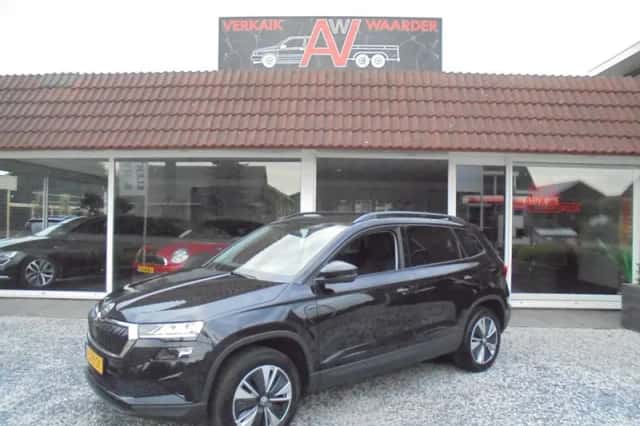 Škoda Karoq (2022) thumbnail 1
