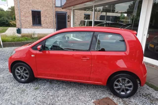 SEAT Mii (2015) thumbnail 2