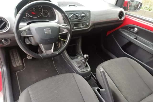 SEAT Mii (2015) thumbnail 6