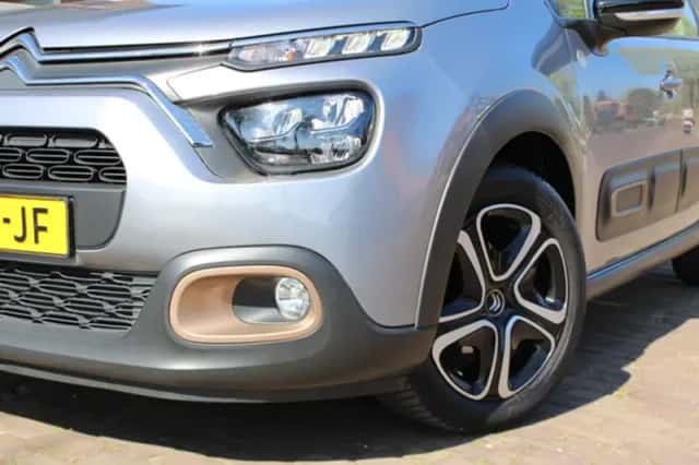 Citroën C3 (2023) thumbnail 2