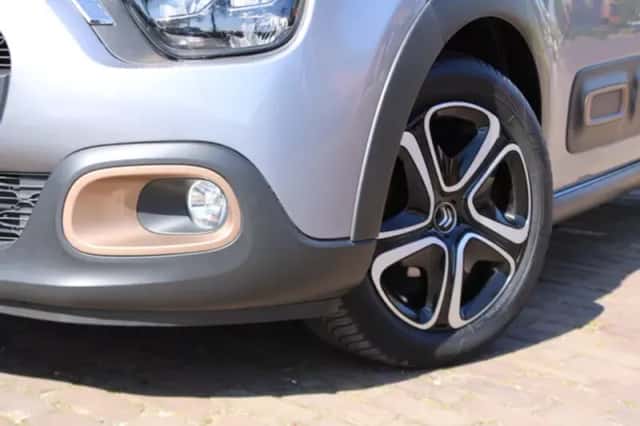Citroën C3 (2023) thumbnail 3