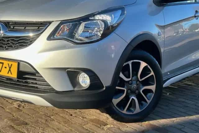 Opel Karl (2018) thumbnail 2
