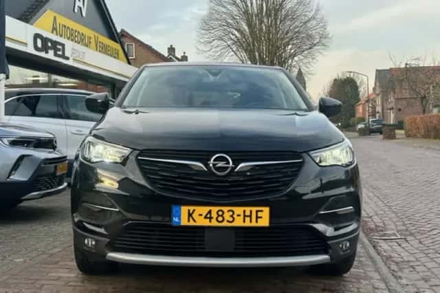 Opel Grandland (2020) thumbnail 6