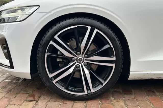 Volvo V60 (2022) thumbnail 6