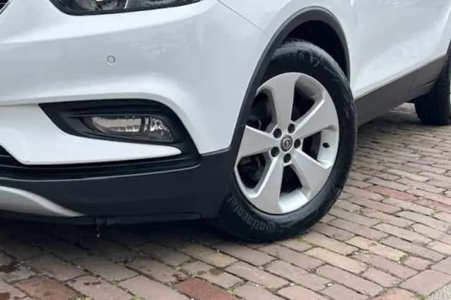 Opel Mokka (2018) thumbnail 3