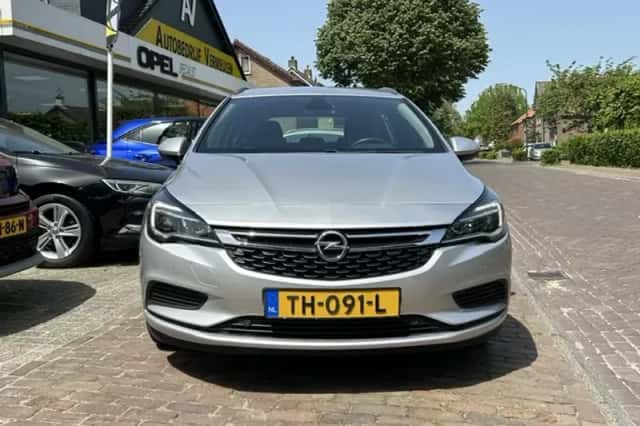 Opel Astra (2018) thumbnail 6
