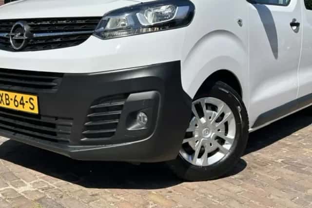 Opel Vivaro (2023) thumbnail 2