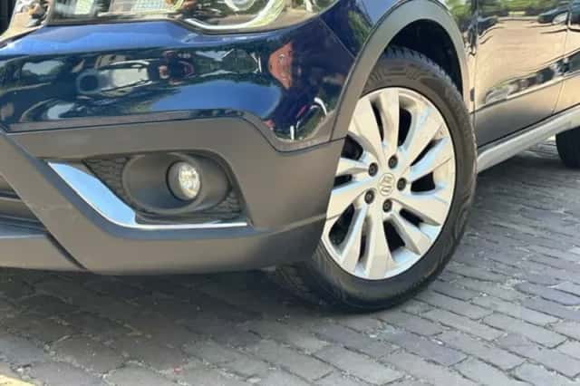 Suzuki SX4 S-Cross (2018) thumbnail 3