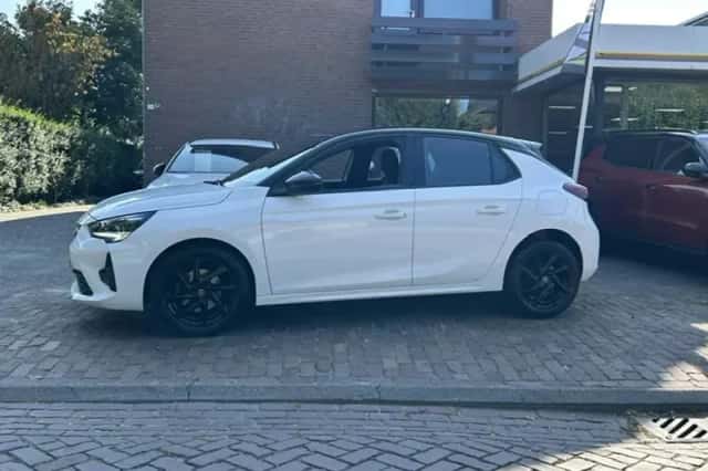Opel Corsa (2022) thumbnail 4