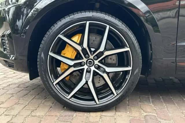 Volvo XC60 (2021) thumbnail 5
