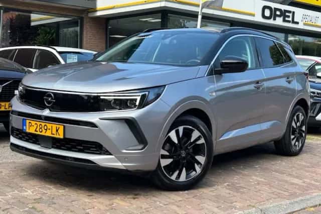 Opel Grandland (2022) thumbnail 1