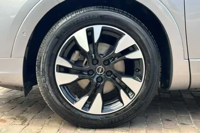 Opel Grandland (2022) thumbnail 5