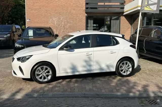 Opel Corsa (2023) thumbnail 4