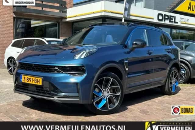 Lynk & Co 01 (2024) thumbnail 1