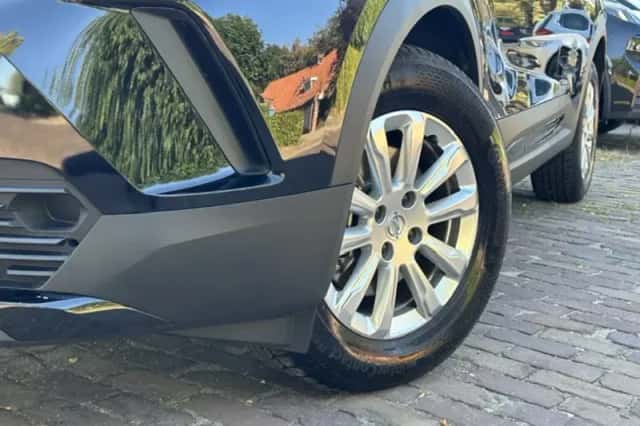 Opel Mokka-e (2023) thumbnail 4