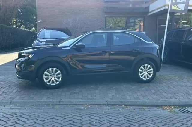 Opel Mokka-e (2023) thumbnail 5