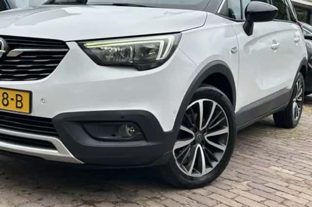 Opel Crossland (2019) thumbnail 2