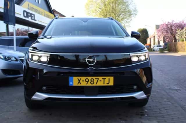 Opel Grandland (2024) thumbnail 6
