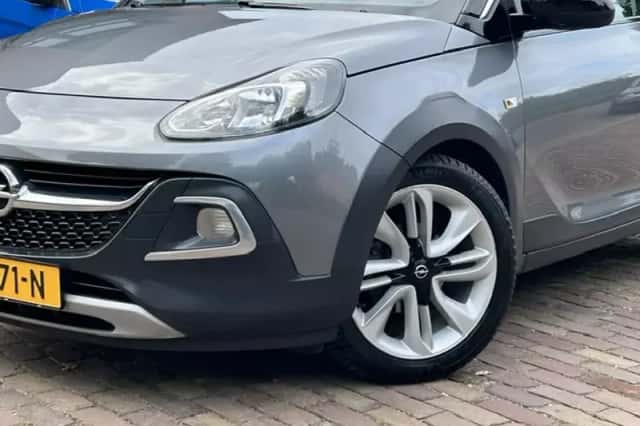 Opel Adam (2019) thumbnail 2