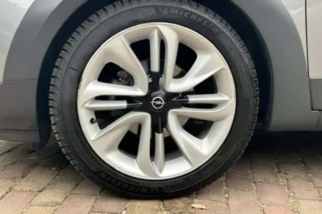 Opel Adam (2019) thumbnail 5