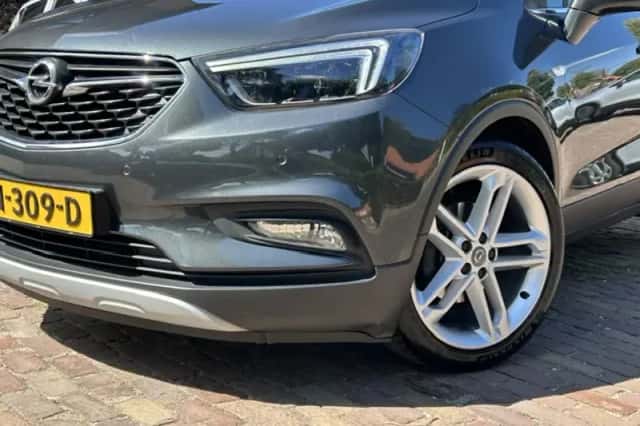 Opel Mokka (2018) thumbnail 2
