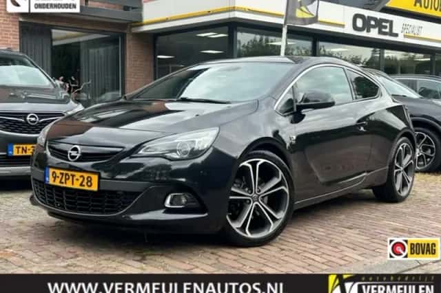 Opel Astra (2015) thumbnail 1